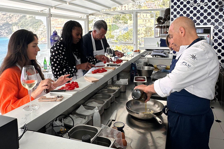 Positano: Cooking Class in the Rooftop of Rada Restaurant