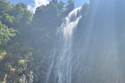 Moshi/Arusha: Chemka Hot Springs Materuni Waterfall Day tour 2 in 1 : Materuni & Chemka tour from Moshi