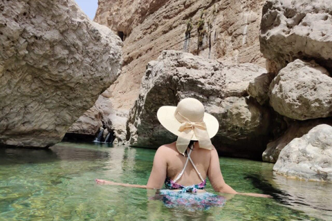 Muscat:Overnight Shared To Wadi Al Arbeeine & Wadi Shab Tour