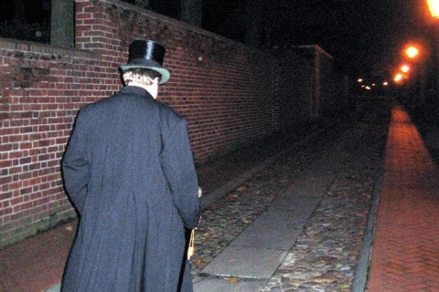 Philadelphia Ghost Tour by Candlelight