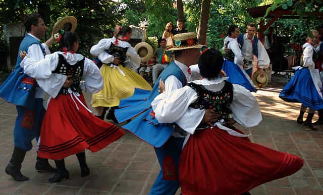 fullday istanbul poland village tour