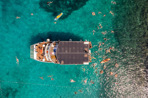 Split : Croisière à Hvar, Brač et Pakleni avec déjeuner et boissonsSplit : croisière à Hvar, Brač et Pakleni avec déjeuner et boissons