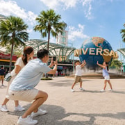 Singapore: Universal Studios Tickets and Guided Experience Singapore: Universal Studios Tickets and Guided Experience