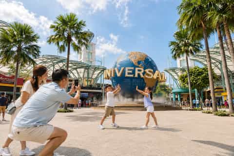 Singapore: Universal Studios Tickets and Guided Experience - Image 3