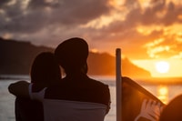 Raglan, CRUCE PERSICE PARBOR SUNSET - Housity