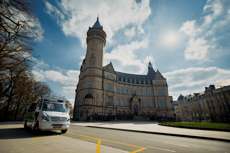 Luxembourg: City Highlights Instagram Tour by Minibus