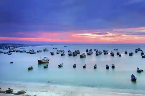 Desde HCM: Playa de Mui Ne - Una hermosa playa con olas azules