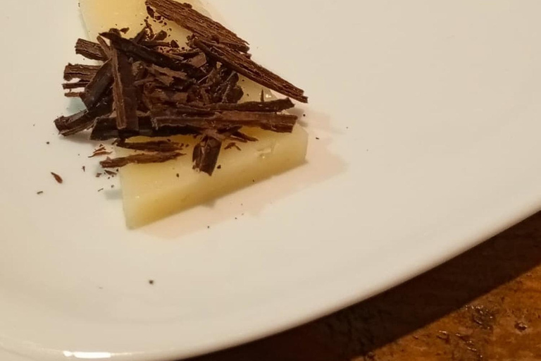 Tasting the Award-winning Cheeses and Coffees of Colombia Public - Maximum 4 guests at Café Lima Limón.