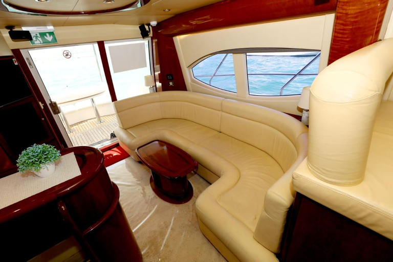 Dubai: Private Yacht Rental Experience with Soft Drinks8-Hour Charter