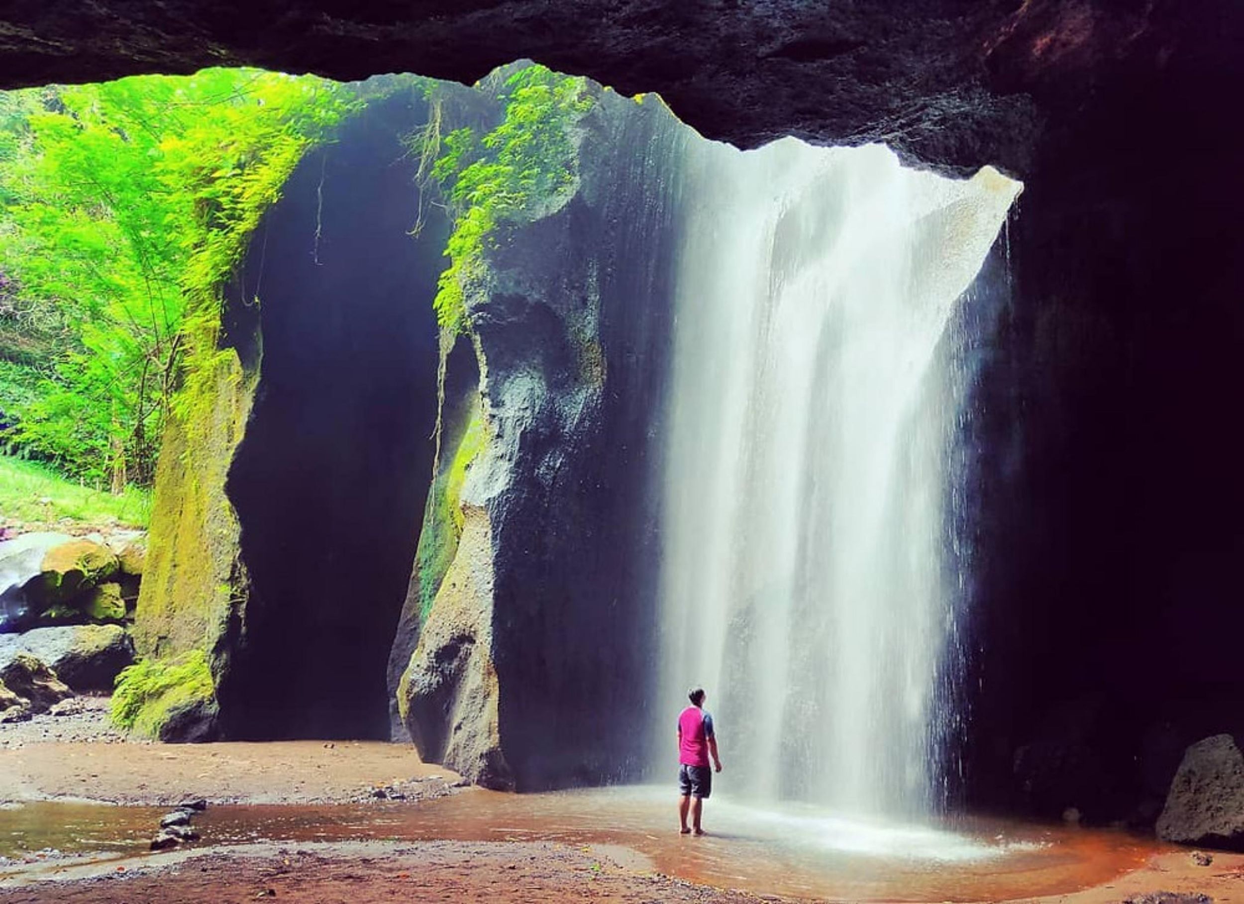 Bali: Touren zu Wasserfällen und heiligen Tempeln