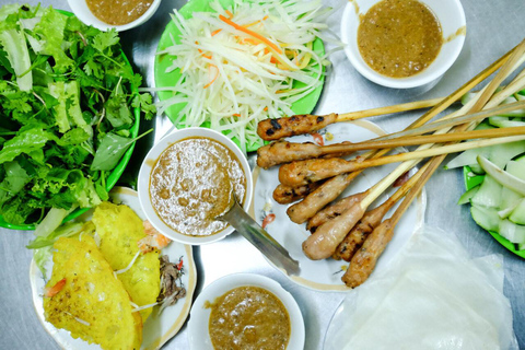 Da Nang : Visite culinaire à pied avec une femme de la région.