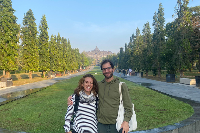 Yogyakarta: Sunrise, Rice Terrace, & Borobudur Tour Kedung Kayang waterfall viewpoint