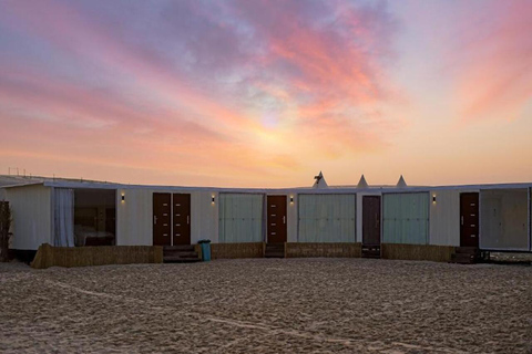 Doha: Übernachtung im Wüstencamping mit BBQ-Abendessen und FrühstückDoha: Private Übernachtung auf dem Wüstencampingplatz