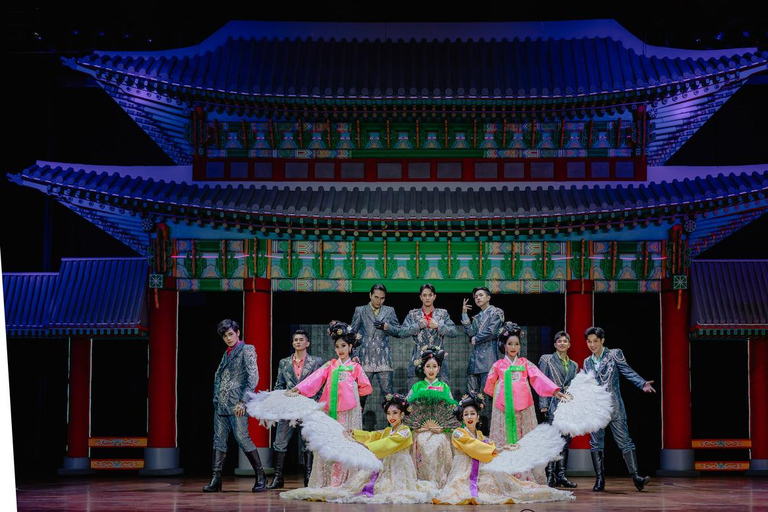 Pattaya: Alcazar Cabaret Show Admission Ticket VIP Ticket