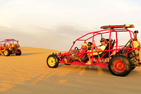 Desde Lima: Tour Día Completo (Paracas + Huacachina)