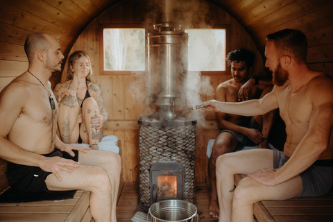 Queenstown: Riverside Sauna and Cold Plunge Experience