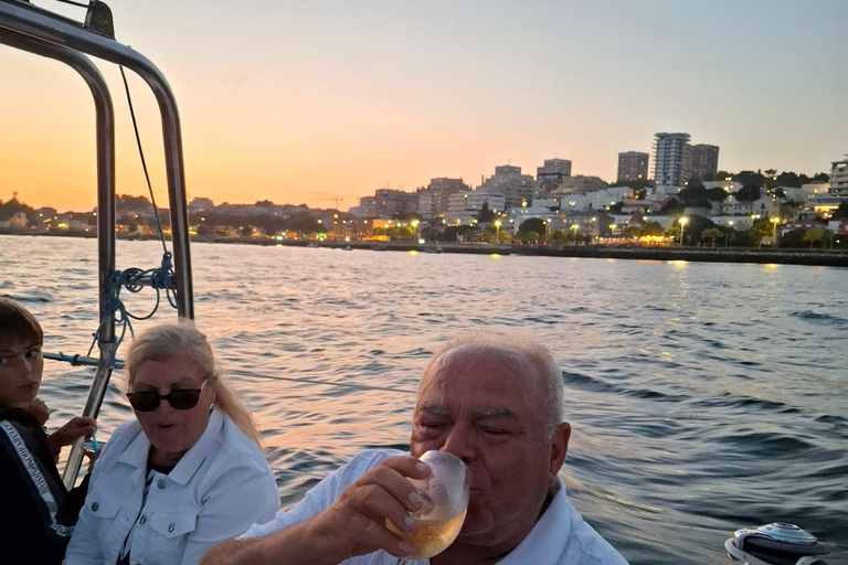 Porto,cruise with magical sunset ocean,open sail drink&snack Shared Magical Sunset Ocean