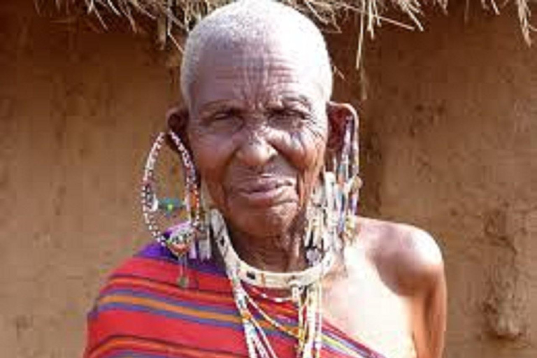 Entdecke die weltberühmte kulturelle Tagestour der Maasai