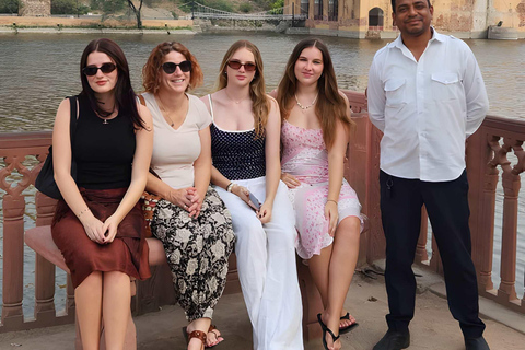 6-Day Golden Triangle & Ranthambore Tiger Safari from Delhi Tour with 4-Star Accommodation