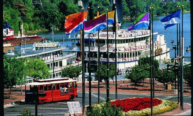 nashville general jackson showboat lunch cruise