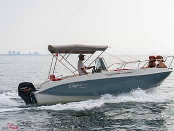 Alquilar barco en Costa Amalfitana sin licencia o con Patrón
