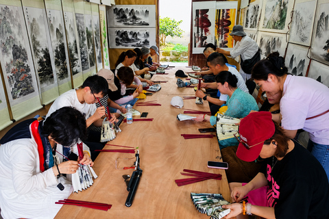 Yangshuo: Peng Family Fan Painting Workshop in Fuli Fan Painting Workshop