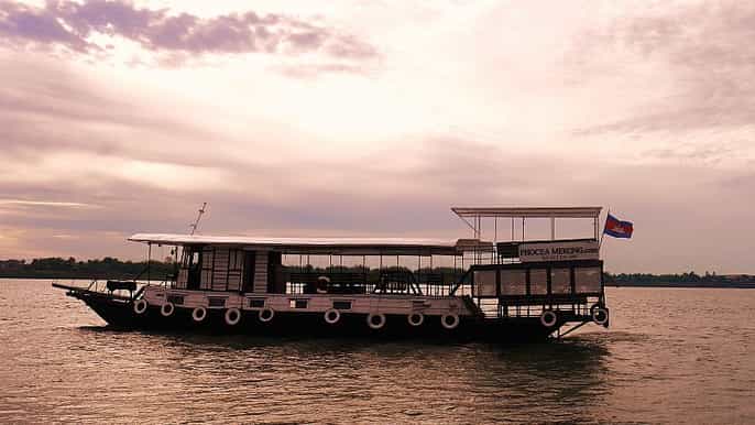 phnom penh private sunset cocktail and dinner cruise