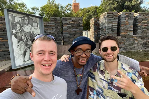 Johannesburg: Halvdagsutflykt till Soweto med en lokal guide
