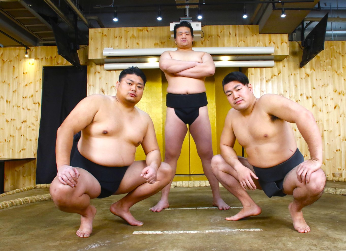 Tokyo: Sumo Show-oplevelse med Chicken Hot Pot og et foto