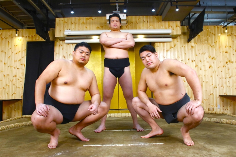 Tokyo: Sumo Practice Show with Chicken Hot Pot and Photo VVIP Front-Row Sofa Seating