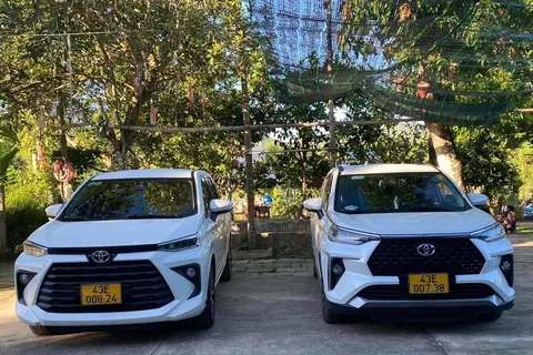 Da nang:Traslado del aeropuerto de Da Nang a Hoi An en coche privado