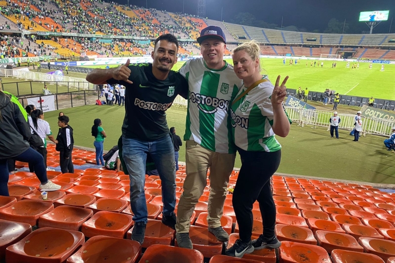 Medellin: Soccer Game Tour with Pre-Game and Tickets Soccer match tour in Medellin with pre-game and tickets