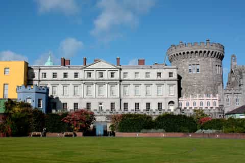 Dublin: Hop-On Hop-Off Sightseeing Tour with Live Guide