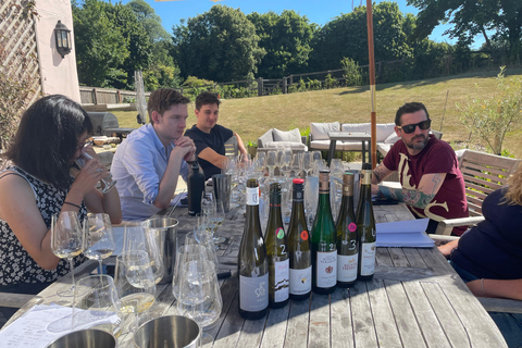 Private Wine Tasting at Your Holiday Rental Private Wine Tasting at Your Holiday Property (6-12 people)