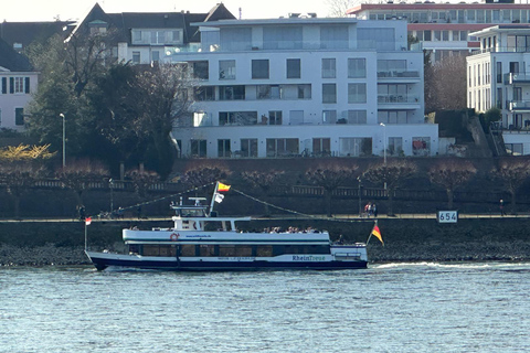 Bonn: Sonntagsbrunch auf dem RheinBonn: Sonntagsbrunch am Rhein