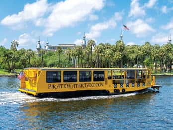 Tampa: Tour del Pirate Water Taxi Hop-On Hop-Off