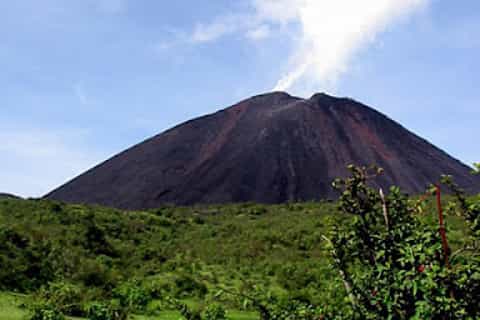 From Guatemala City or Antigua: Pacaya Volcano Day Tour