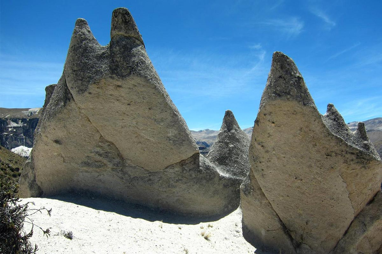 Abenteuertag in Arequipa: Pillones Wasserfall + Felsenwald