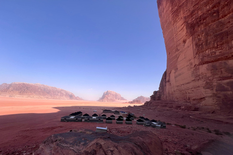 Wadi Rum: Jeep Tour with Bedouin Camp Overnight Stay