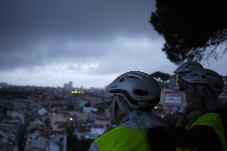 Ga Lisbon by Night Electric Bike Tour