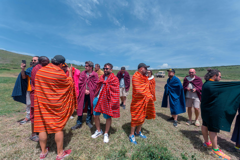 Ngorongoro Crater: Full-Day Safari Tour