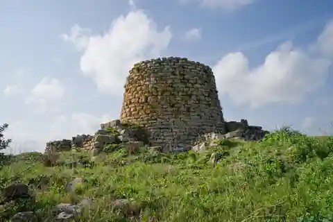 Cagliari: Tour privato del Nuraghe Piscu con trasporto