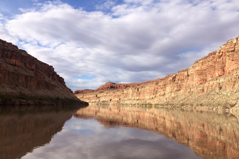 Moab: Meander Canyon Scenic Jet Boat Tour