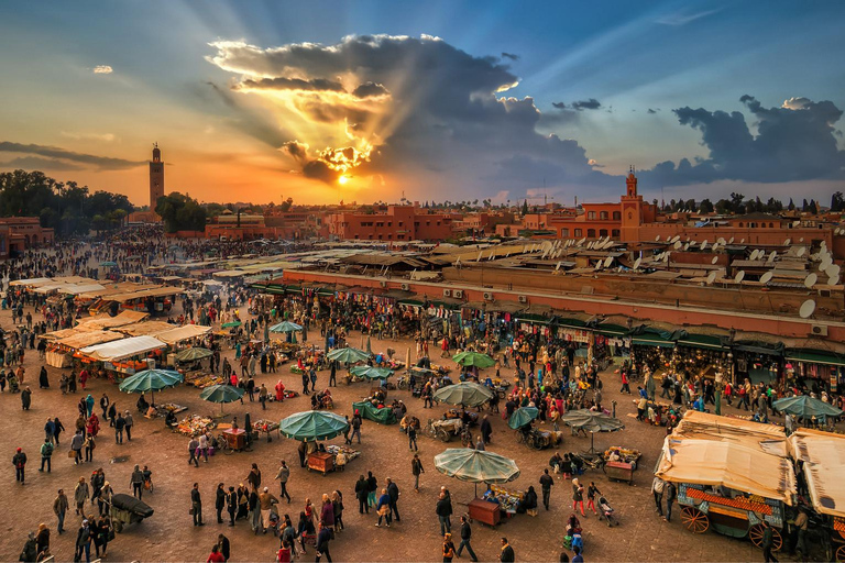 Agadir: Marrakech Guided Day Experience with Medina and Souk Agadir: Marrakech Day Trip with Old Medina & Souks Guide