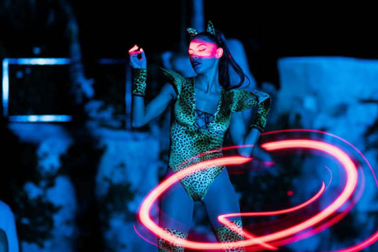 Punta Cana: Maroca VIP Table Service with Bottle & Transport