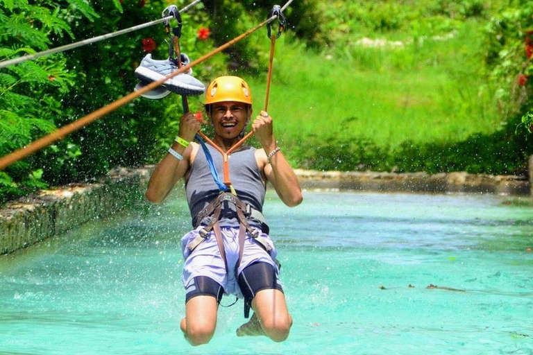 Punta Cana: Jet Ski &amp; Aqua Splash AdventurePunta Cana: avventura in moto d&#039;acqua e acquascivoli