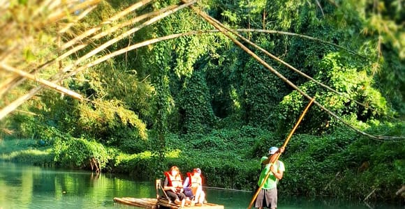 Martha Brae: Bamboo Rafting Experience