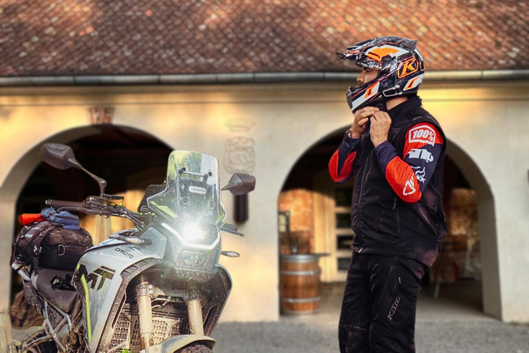 Brasov: Szeklerland-motortour met lunchKleine gedeelde groep