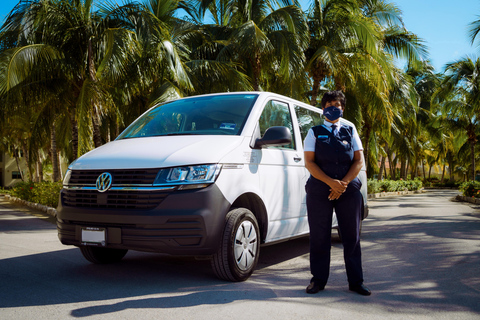 Cancun : Transfert aéroport privé ou partagéAkumal Private Transporter - Aller simple