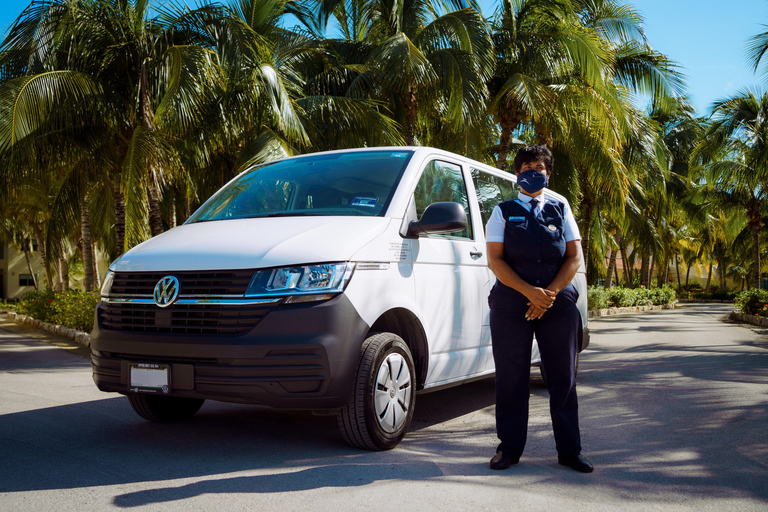 Cancún: Traslado privado o compartido desde el aeropuertoPuerto Morelos Compartido - Ida y Vuelta